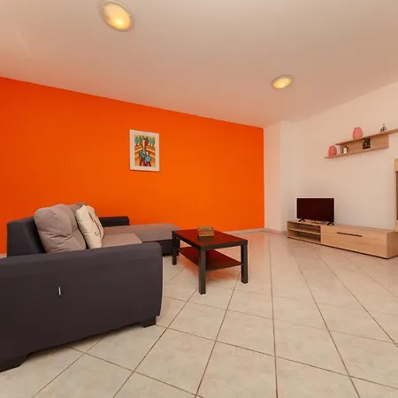 Lili Apartment