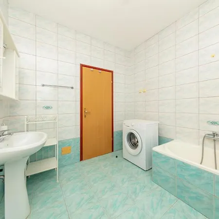 Apartman Lili Póla
